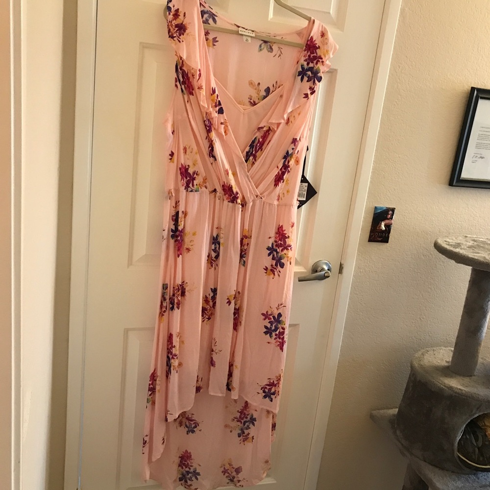 (NWT) Plus Size High Low Dress